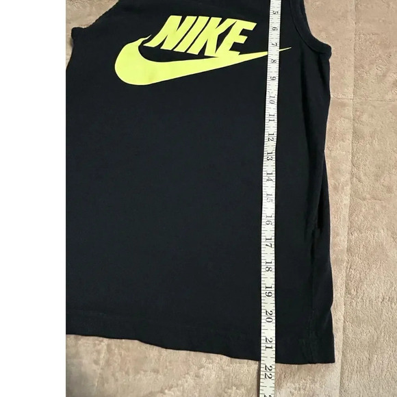 Nike Tank Top Size Medium Black Yellow Swoosh Workout Sleeveless Running Active - Picture 5 of 6